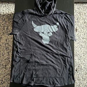 Project Rock hooded Tshirt